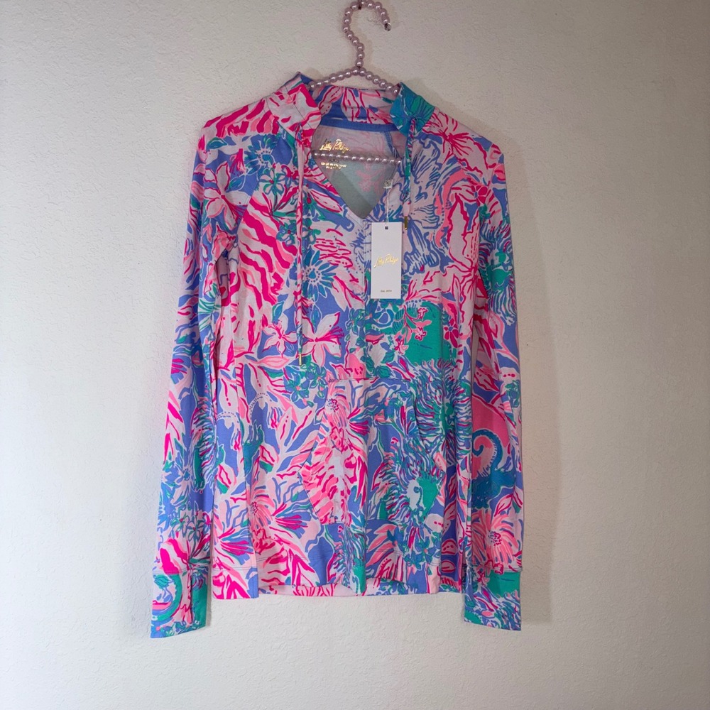 Lilly Pulitzer Cassi Popover XXS Blue Viva La Lilly NEW UPF 50+ sweatshirt
